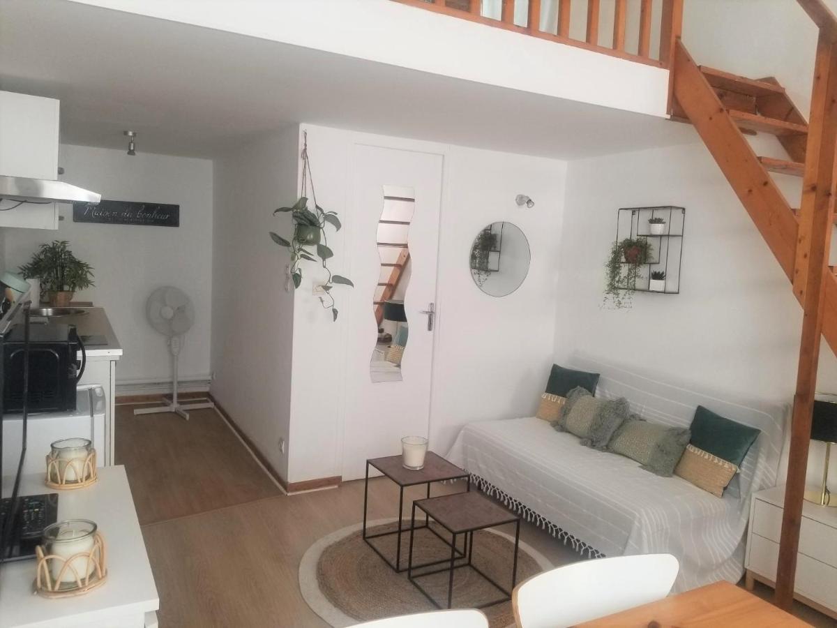 Duplex A La Gare Du Mans Bed & Breakfast Le Mans Exterior photo